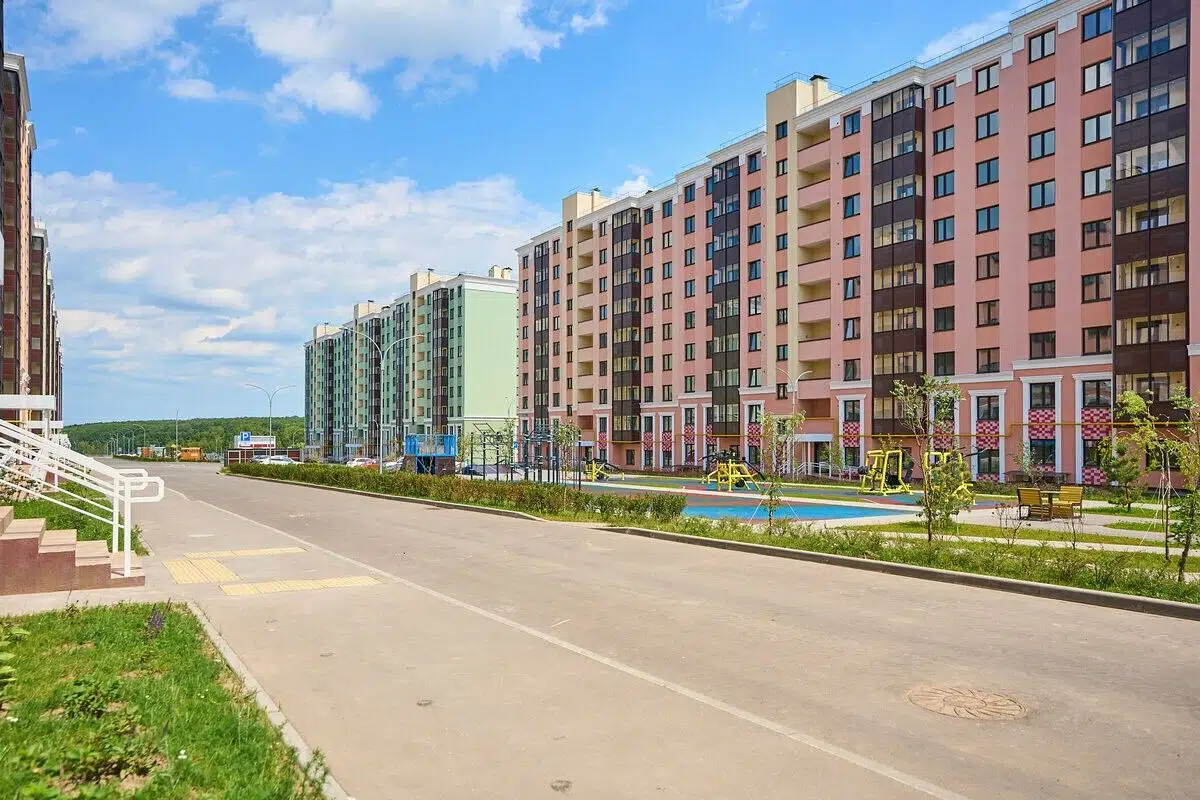 Купить 1-комнатную квартиру, 36.25 м² в ЖК НАСТОЯЩИЙ по адресу Тульская  область, муниципальное образование Тула, деревня Мыза (Иншинский сельский  округ), улица Героя России Горшкова, 10, недорого – Домклик