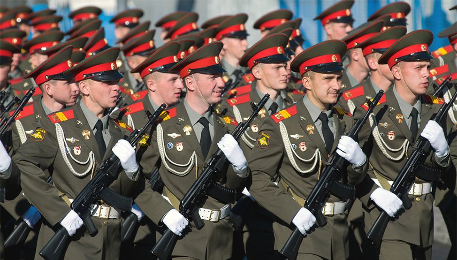 Госдума приняла закон об участии военных в накопительно-ипотечной системе