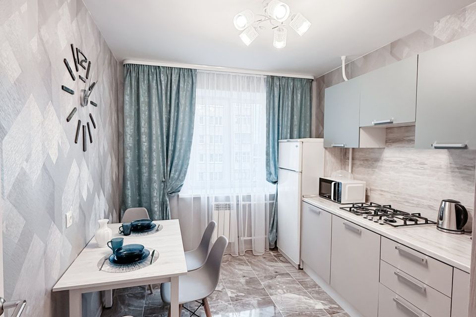 Однокомнатная квартира с отдельной кухней