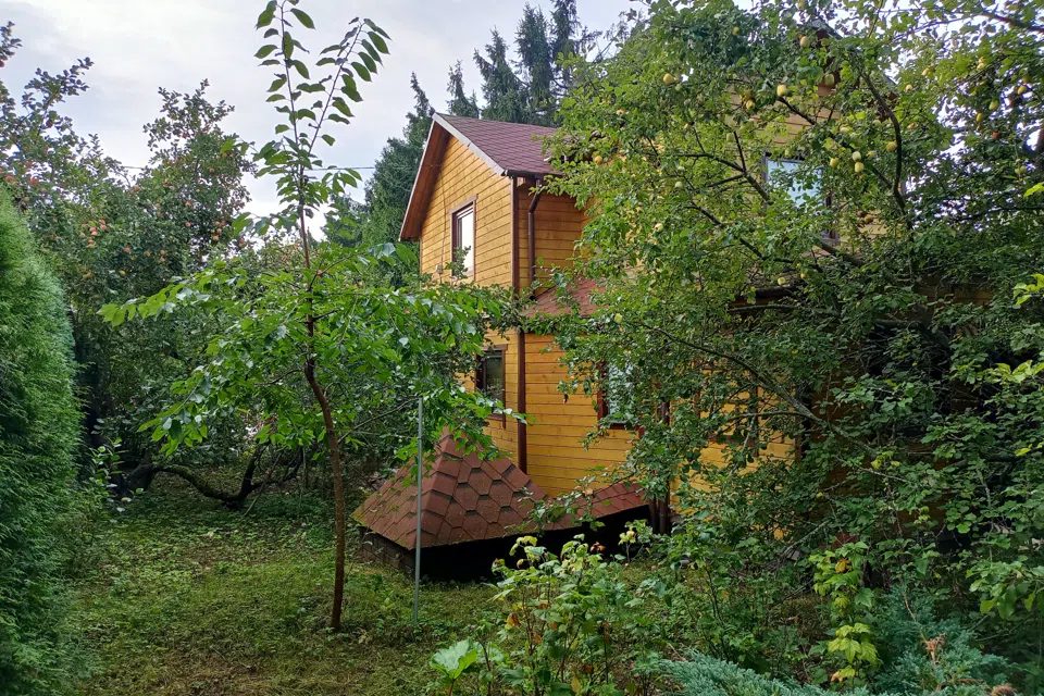 Сказочный домик с баней для отдыха