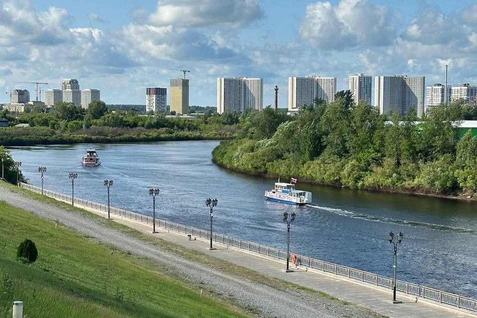 Квартира с видом на Туру. Для дружной семьи 