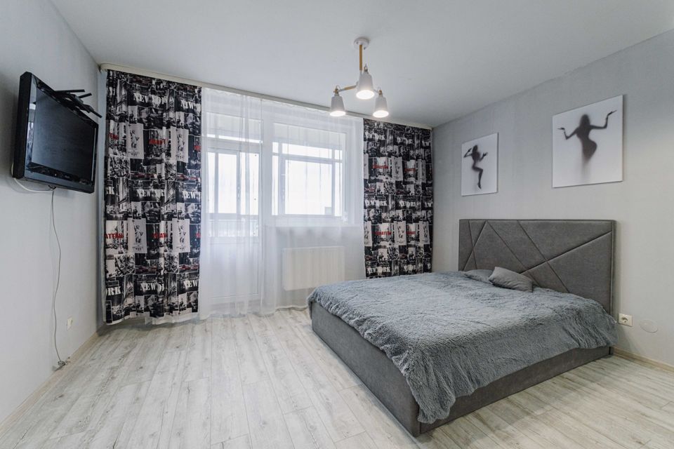 Студия  на трех человек 