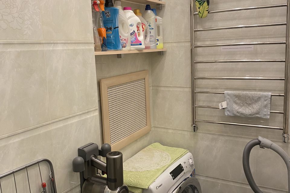 Просторная квартира у адмиинистрации областии