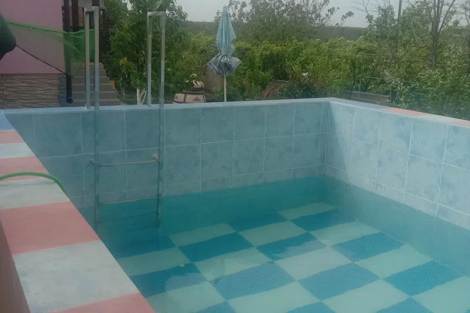 Уютный дом с видом на парк и город Севастополь.