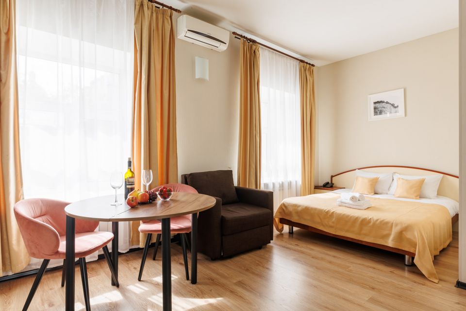 Уютный номер с двумя раздельными кроватями