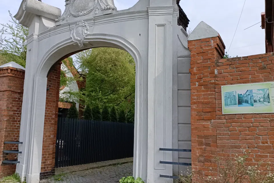 Уютная квартира , в старинном немецком доме.