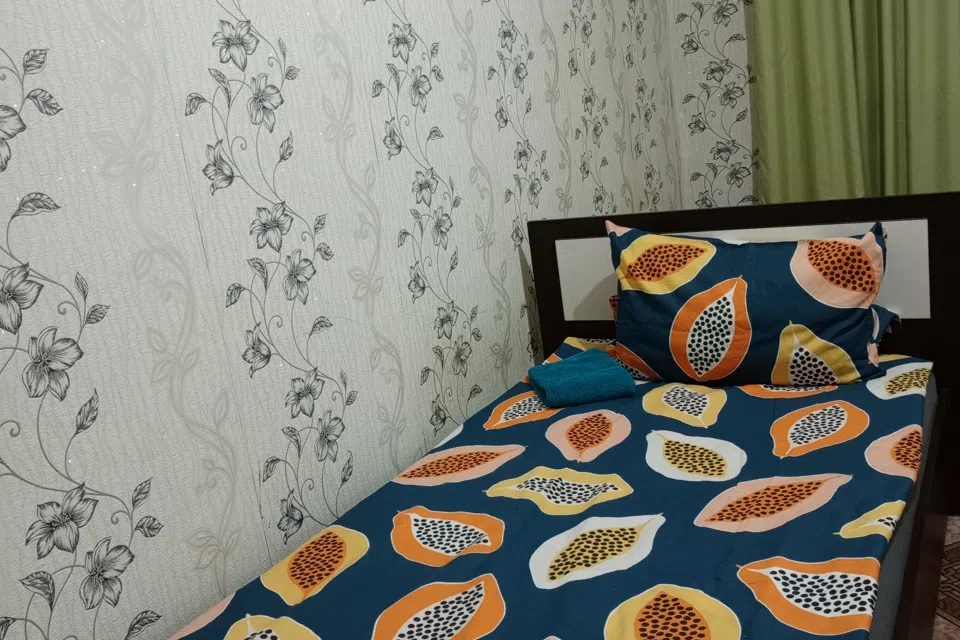 Двухкомн кв посуточно -для командированных.