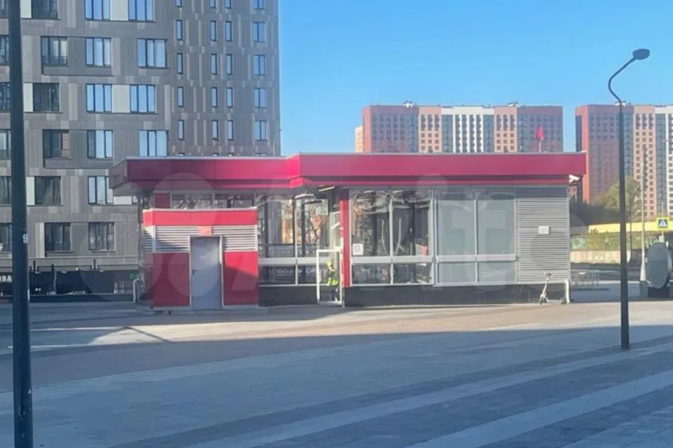 Уютная квартира возле метро с подземным паркингом