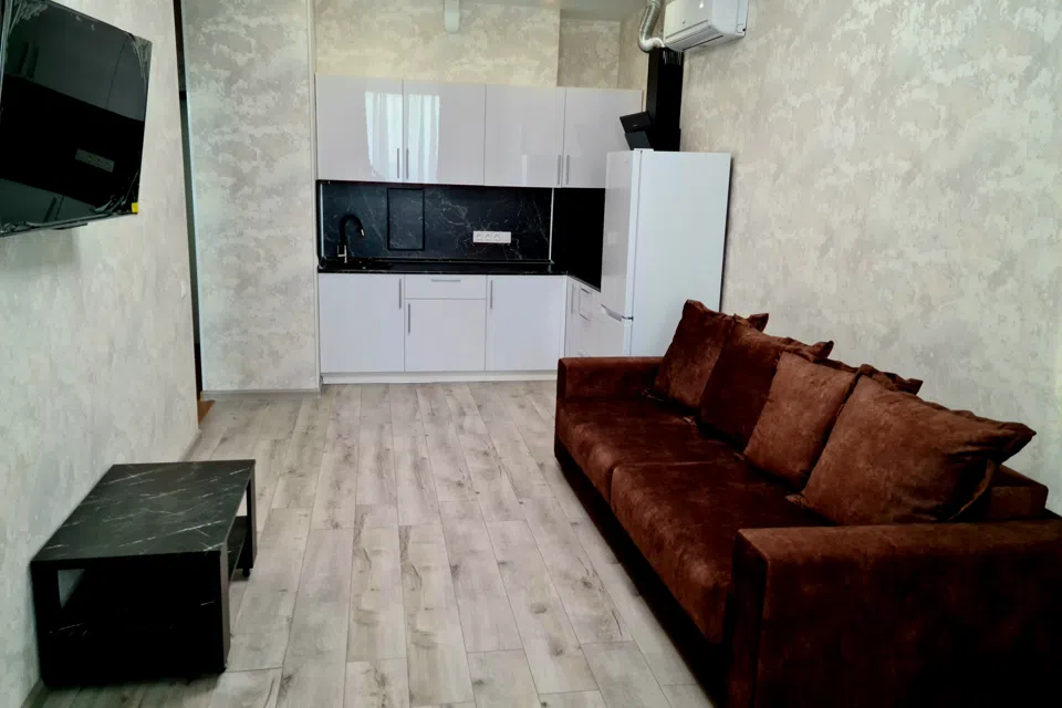 Уютная 2к квартира в ЖК 2119, рядом с метро Стахановская.