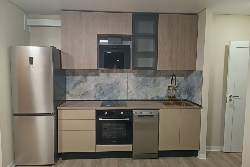 Уютная двухкомнатная квартира с большой кухней в ЖК Симпл