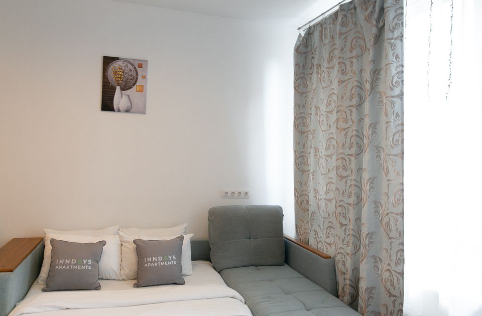 Inndays Apartments, Лог5