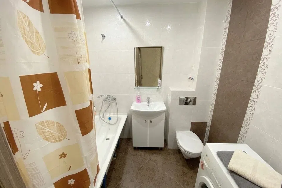 FlatRoom в центре на 14 этаже для 4 гостей
