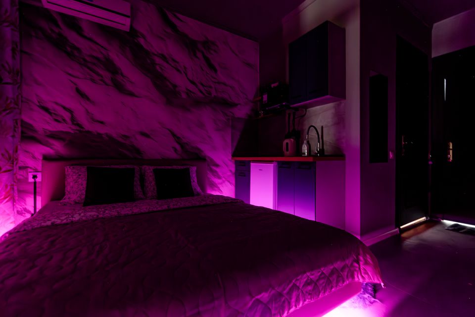 Студия для 3-их на Чистых прудах