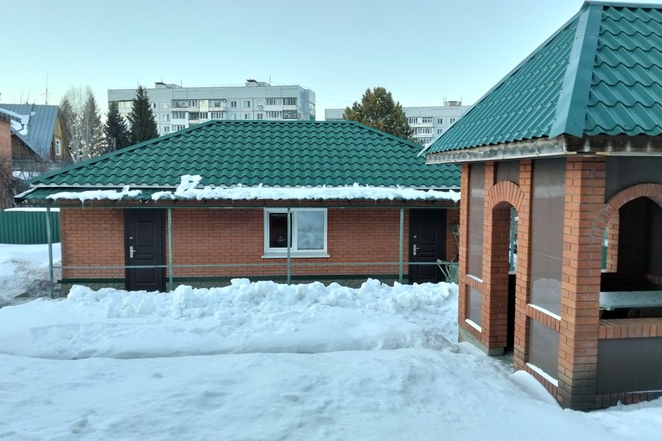 Благоустрренный гостевой дом.