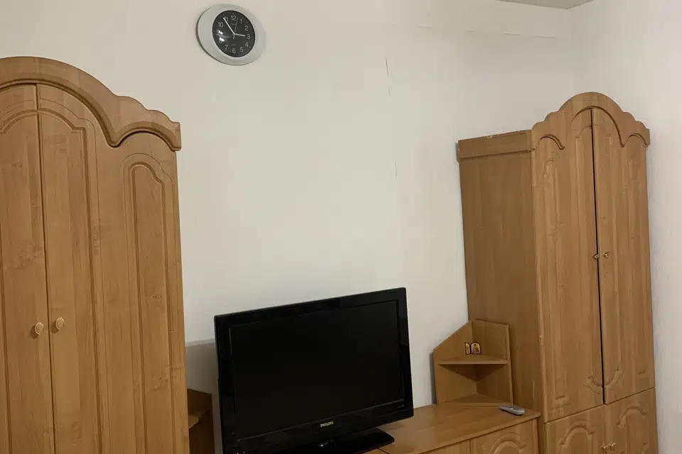 Двушка на Рузвельта 