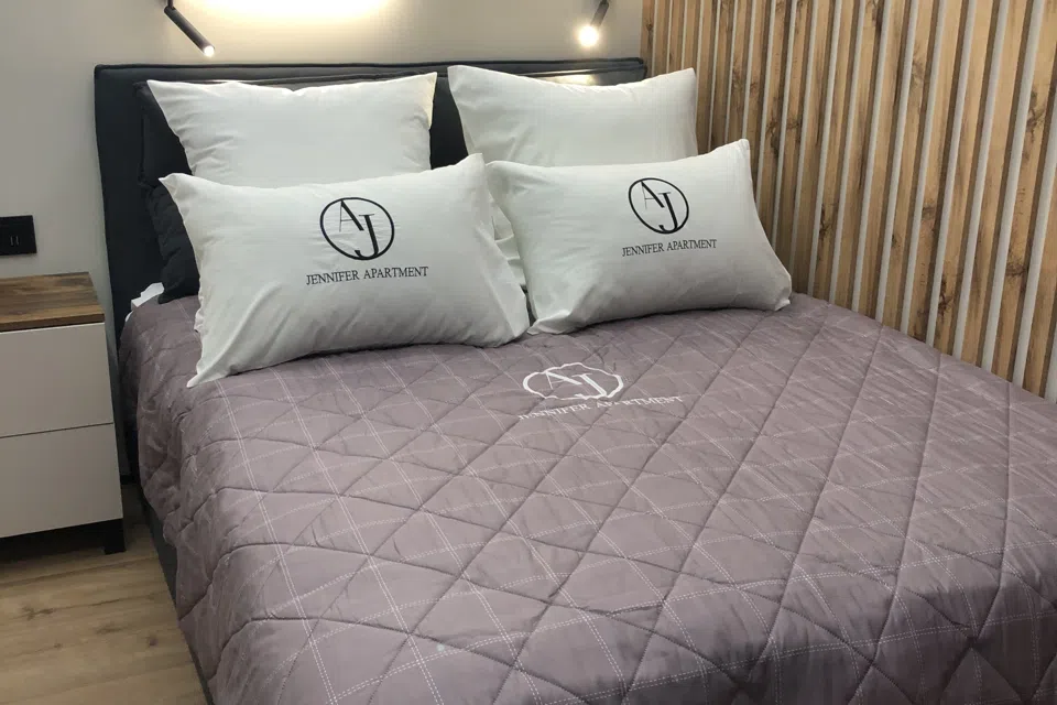 Jennifer Apartment. Дизайнерская квартира-студия в центре 