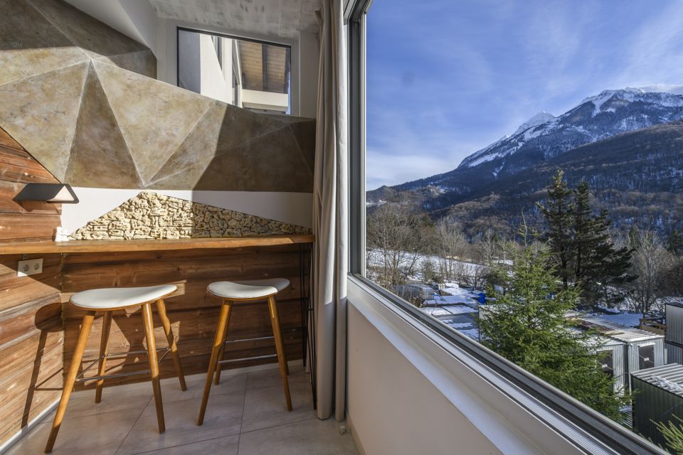 ДИЗАЙН-СТУДИЯ ЛАЙТ ЛЮКС