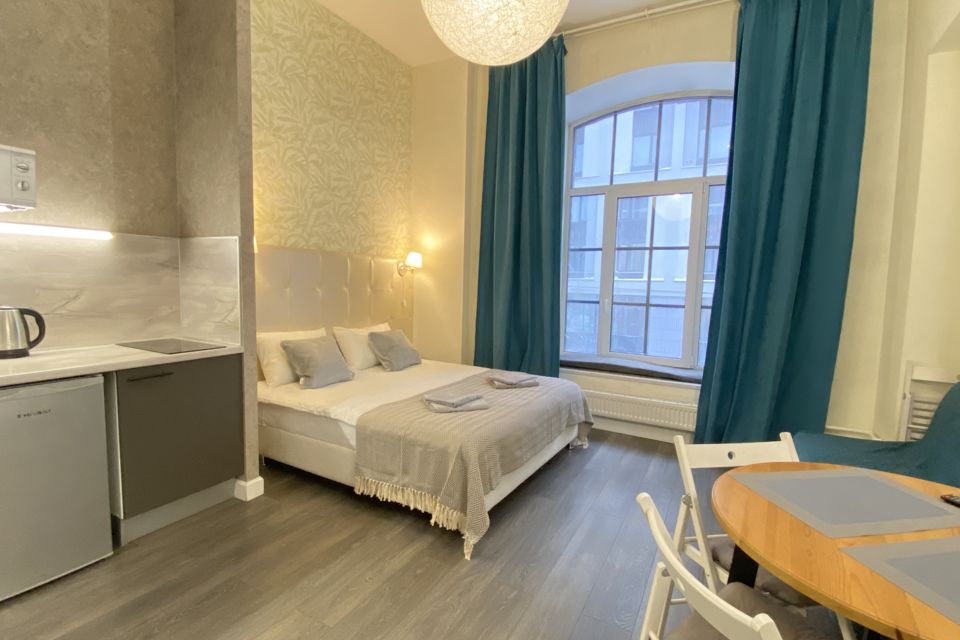 Уютная студия, где из окна пахнет свежей выпечкой