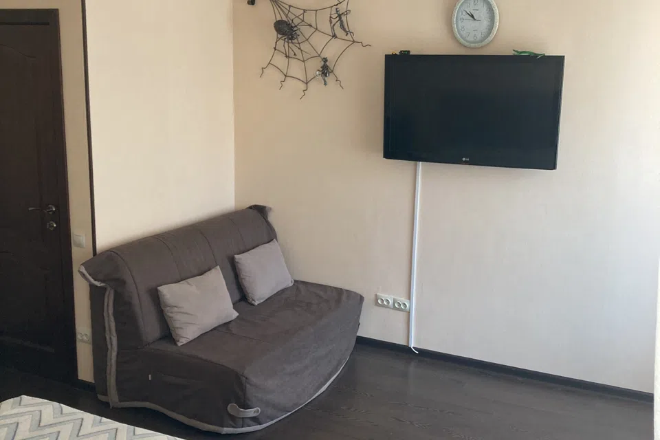 Квартира на Аланской 25