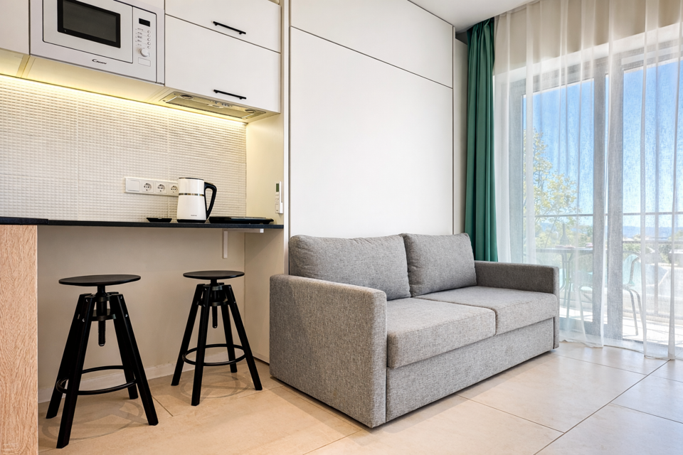 Лагуна Апарт -собственный пляж и бассейн,удаленное заселение