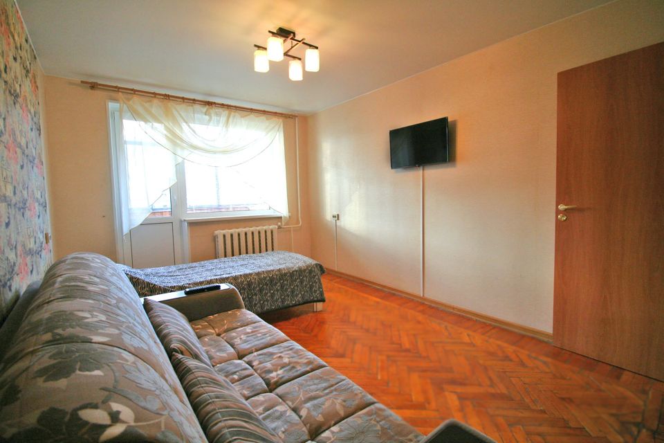 2к.квартира на Героев 4 Венеция