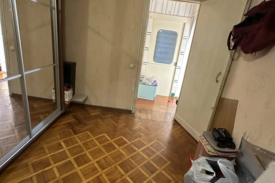 3 ка в центре Колпино 