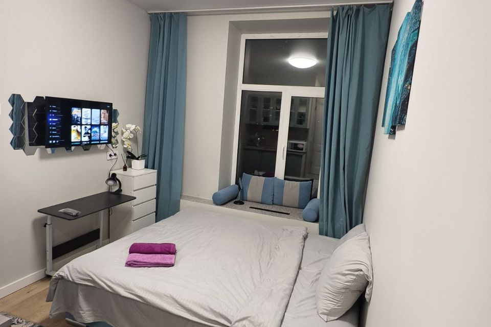 Новая Студия с бесплатной парковкой,5 минут метро варшавская