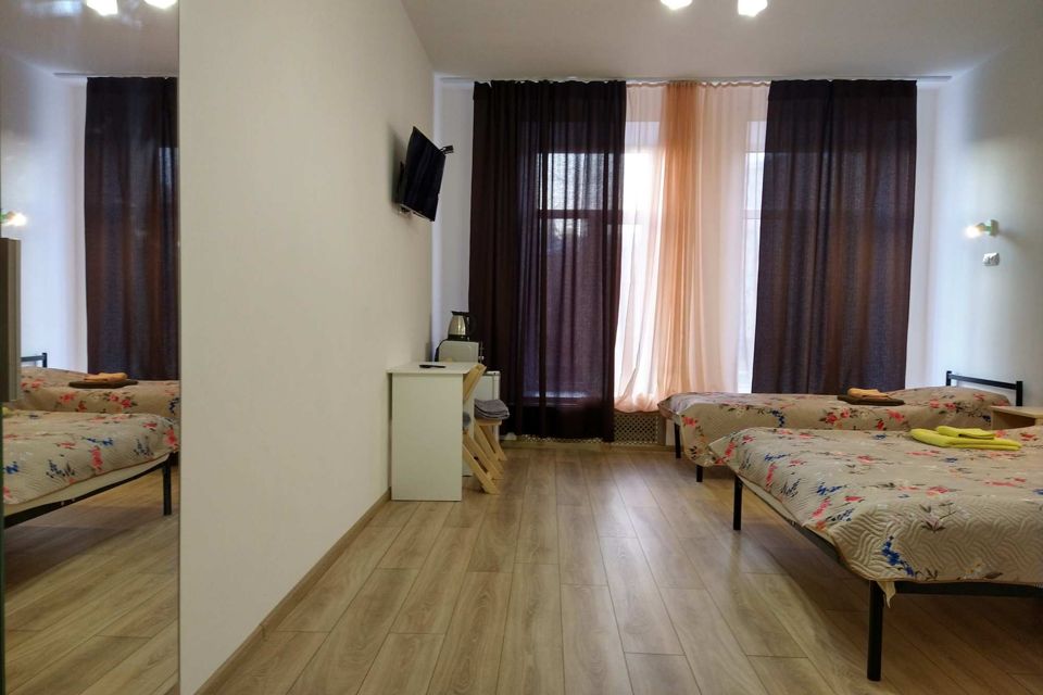 мини -отель Лебедь.