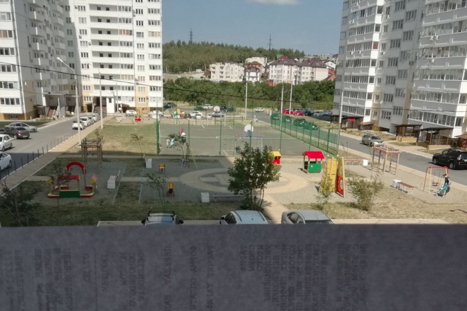 Сдам 1-ком. кв. г Геленджике ул М. Жукова 1к2