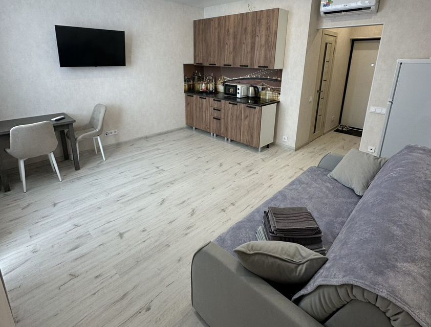 Уютная студия c пoтpяcaющим видом на море