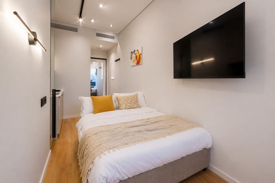 Панорамная студия в Москва-Сити с видом на башни и город