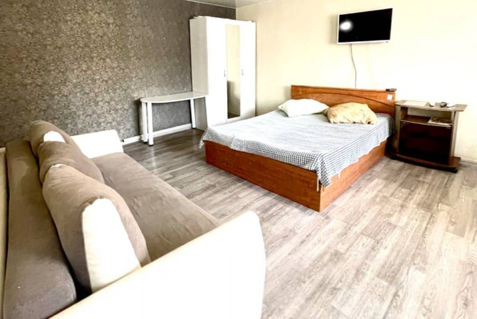 Уютная студия на Комсомольской площади