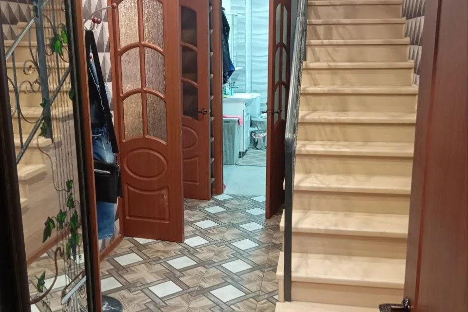 Загородный дом, на праздники.