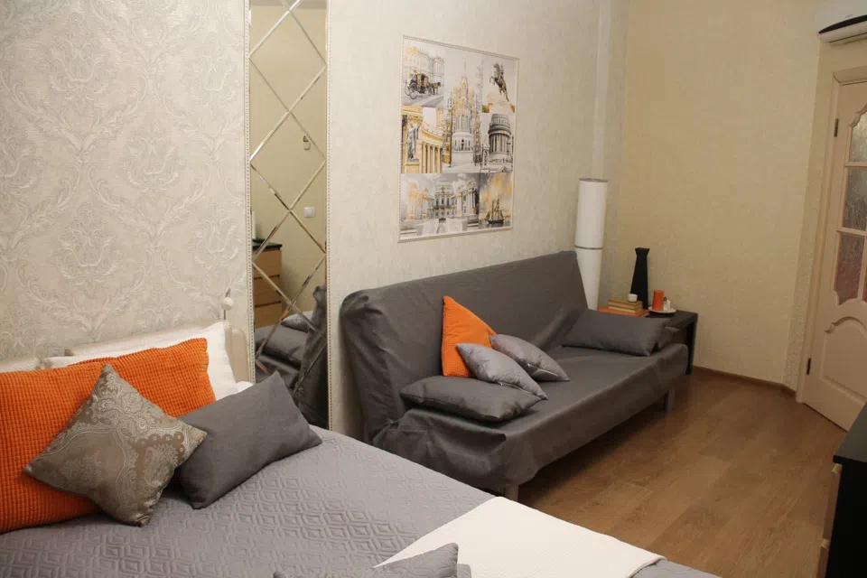Voyage orange style, Оранжевое путешествие, 1-к квартира
