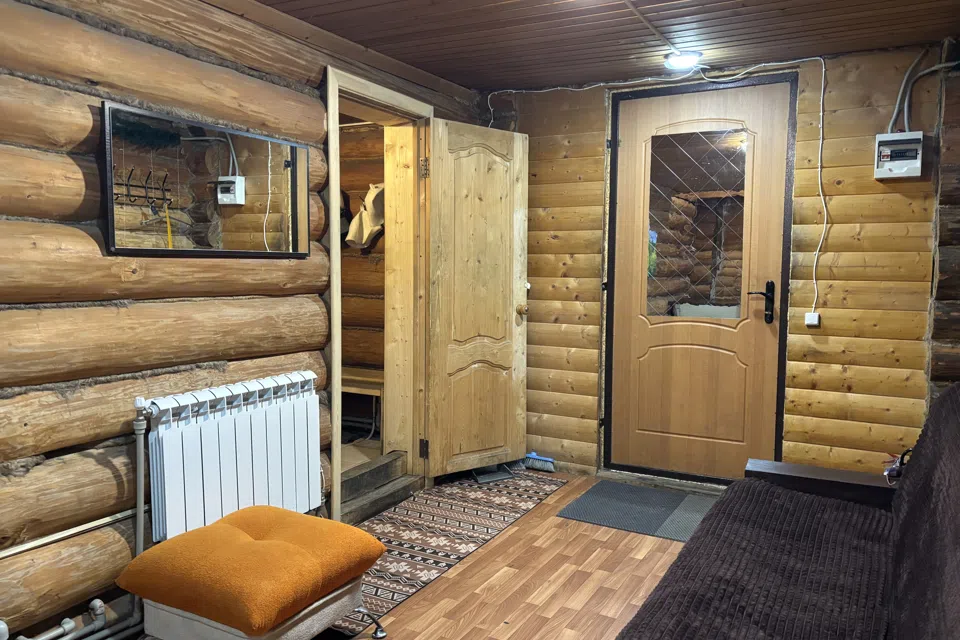 Дом в центре, размещение до 16 человек, 5 комнат, баня.