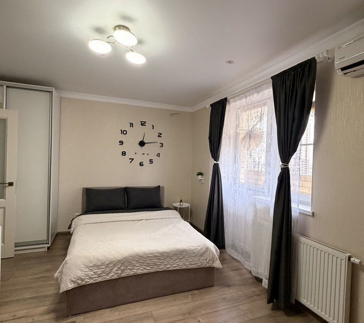 Уютная студия Половинко 280 3к1