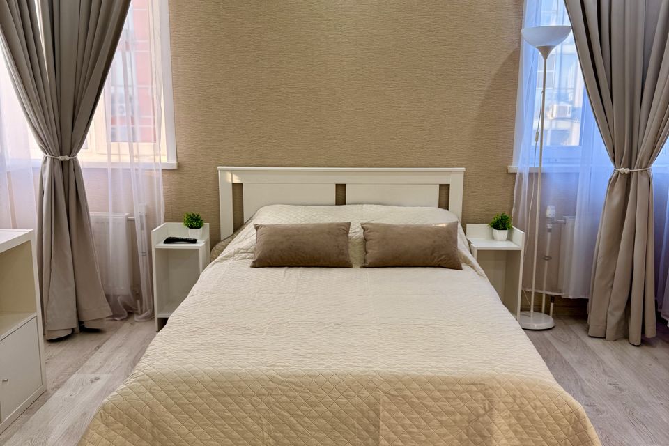 Просторная квартира с панорамными окнами