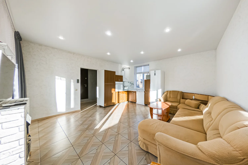 Дом в сосновом лесу