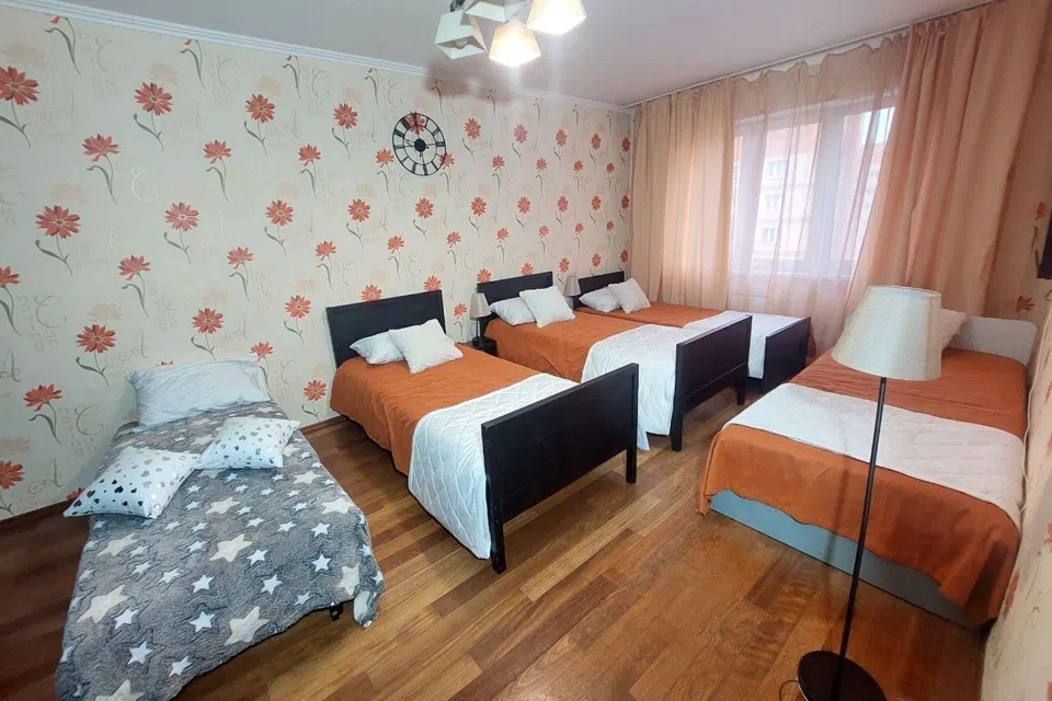 201кв.Тимирязева 3А, 52 м2, 6 кроватей, 6м