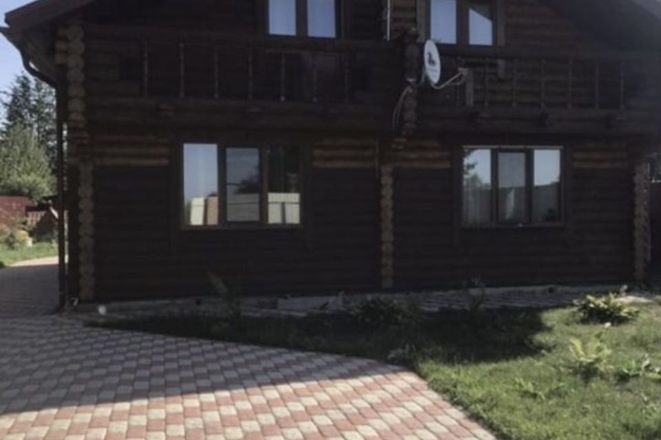 Деревянный  дом 2 этажный 