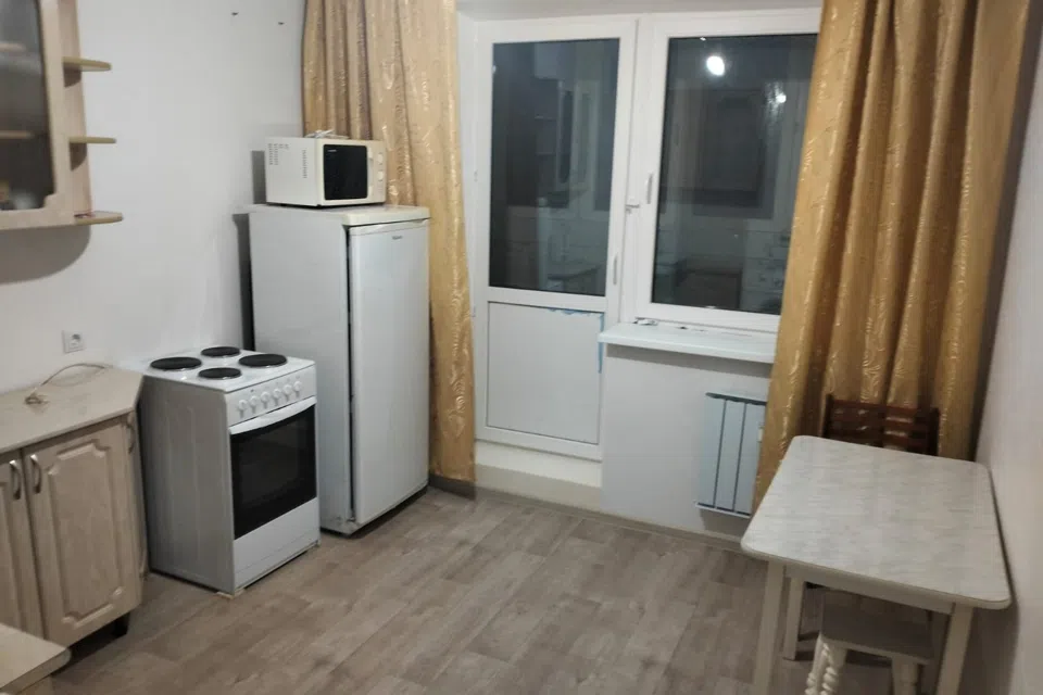 Уютная квартира на 10м этаже монолит дома новой постройки