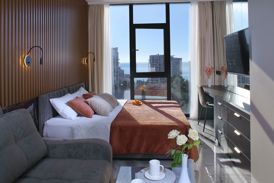 Красивые апартаменты Метрополь с видом на море и город