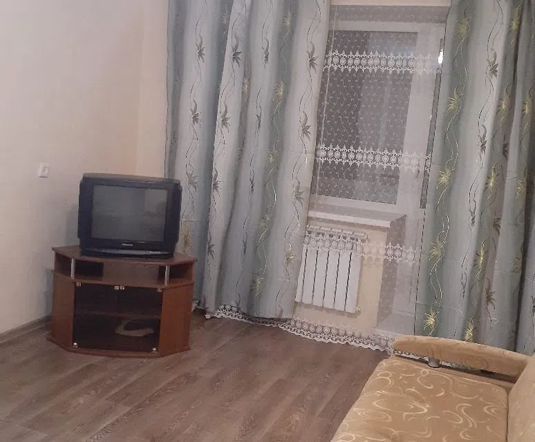 Уютная квартира  в самом развитом  районе города.