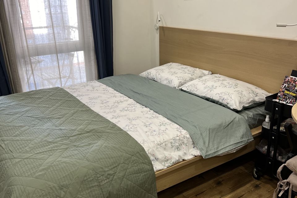 Светлая студия у моря