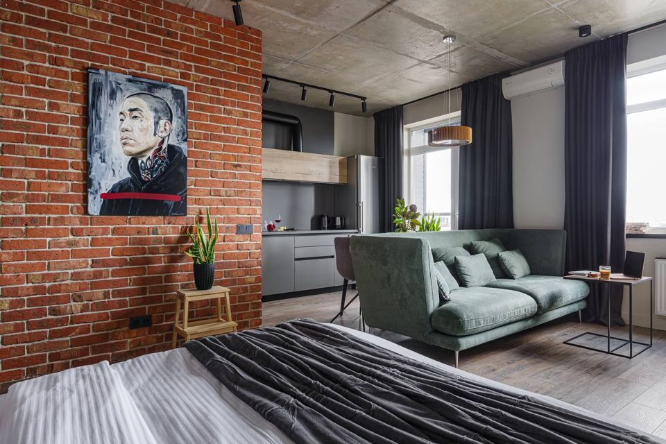 VEROM Стильная видовая квартира-студия на набережной