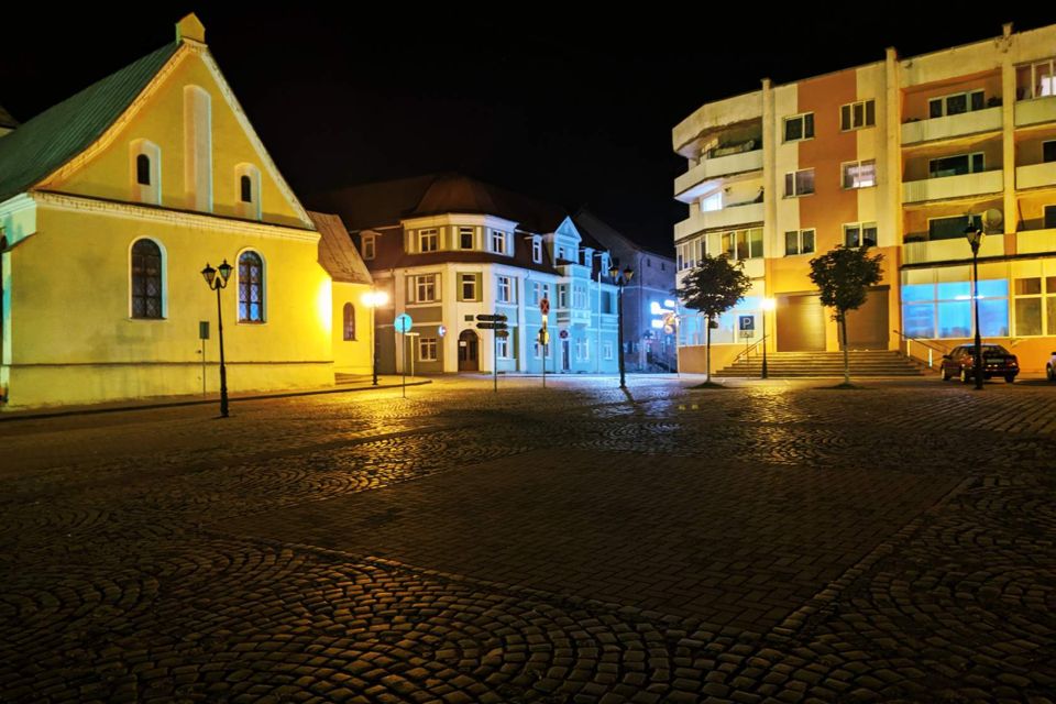 Двушка в центре с видом на площадь