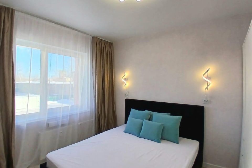 Большая двухкомнатная квартира в новостройке