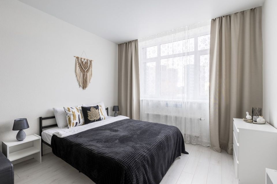Апартаменты Черная лилия Studio ApartaMIA