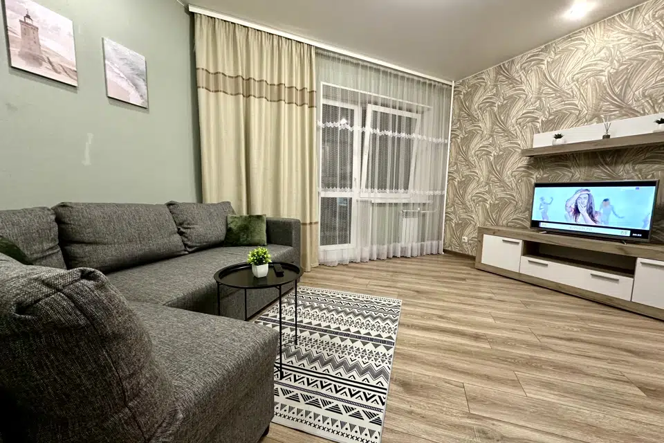 Просторная квартира рядом с академией МЧС