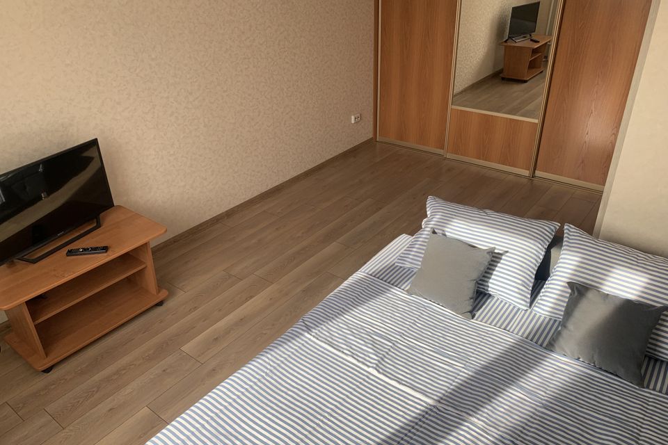 Однокомнатная квартира рядом с Кузбасс-Ареной 